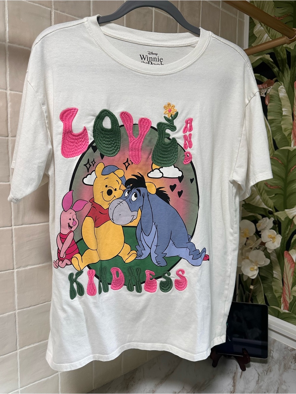 Winnie the Pooh "Love and Kindness" cotton & polyester t-shirt